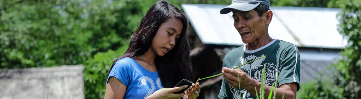 Youth in rice farming, Philippines. Photo by Jayson Berto, 2016 CGAP Photo Contest