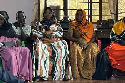 Women meet in a group