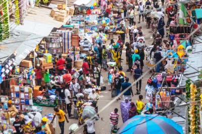 Busy market strees in Lagos, Nigeria, West Africa