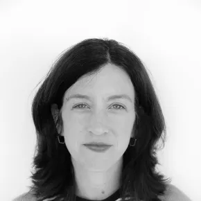 Sara Murray headshot